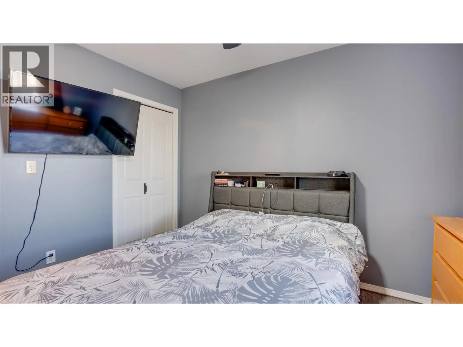 1041 Middleton Way Unit# 105