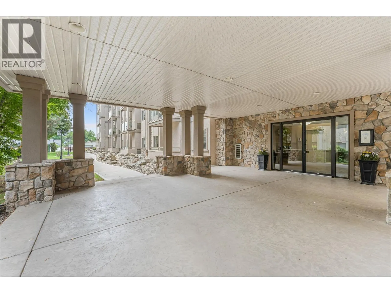 1007 Harvey Avenue Unit# 206