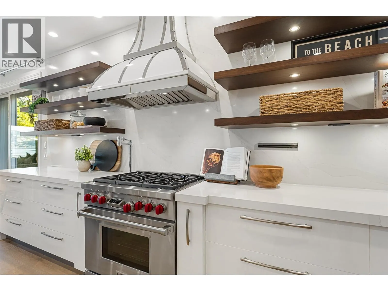 2368 Abbott Street Unit# 9