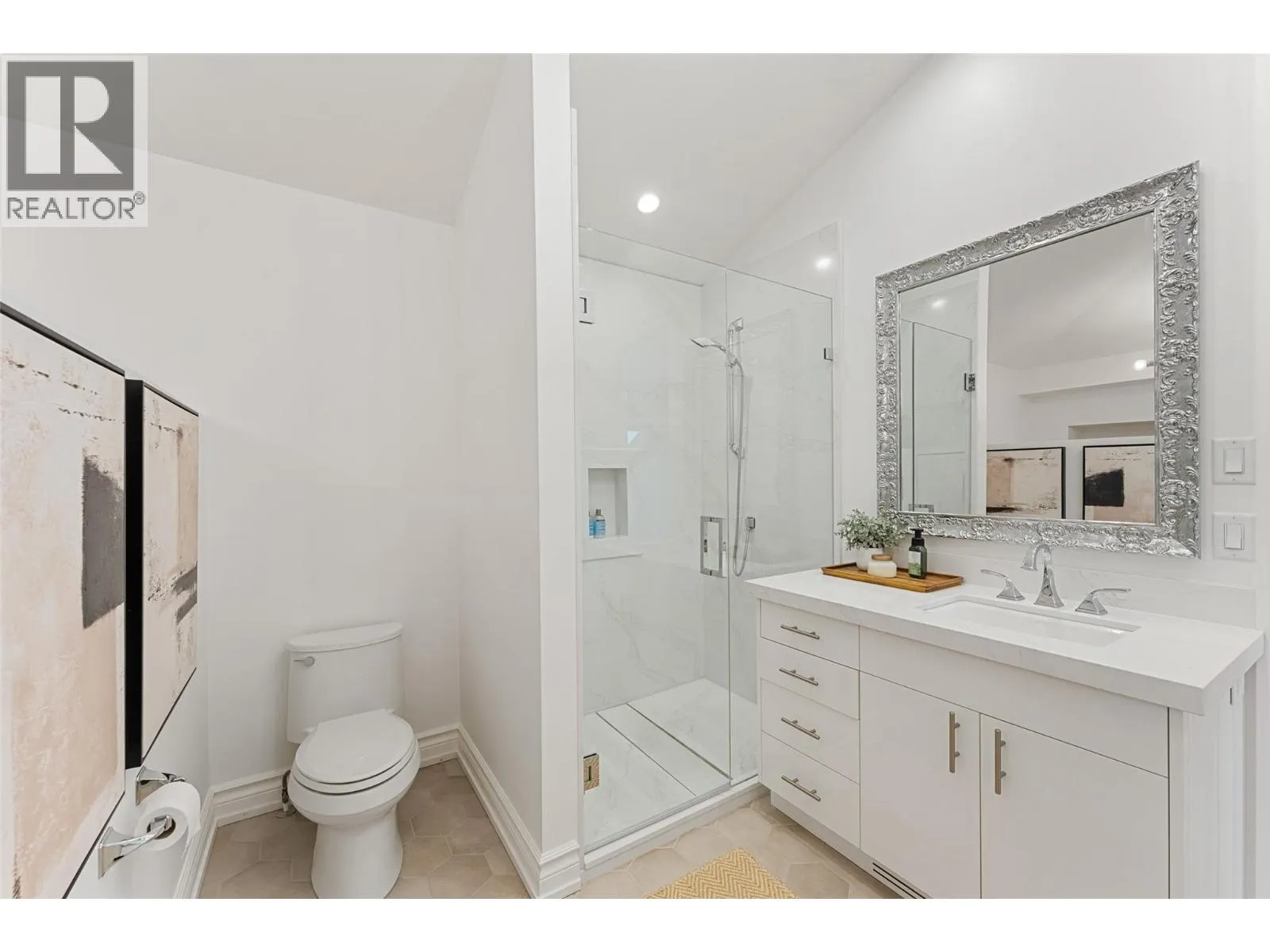 2368 Abbott Street Unit# 9