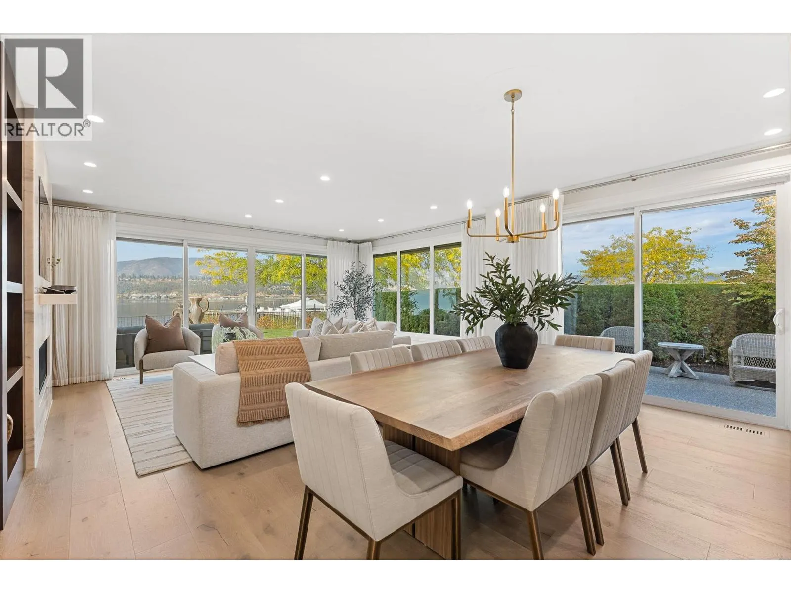 2368 Abbott Street Unit# 9