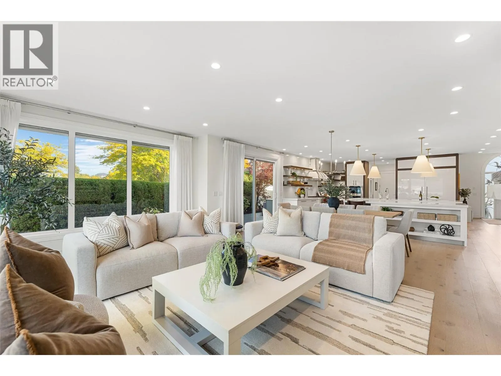 2368 Abbott Street Unit# 9