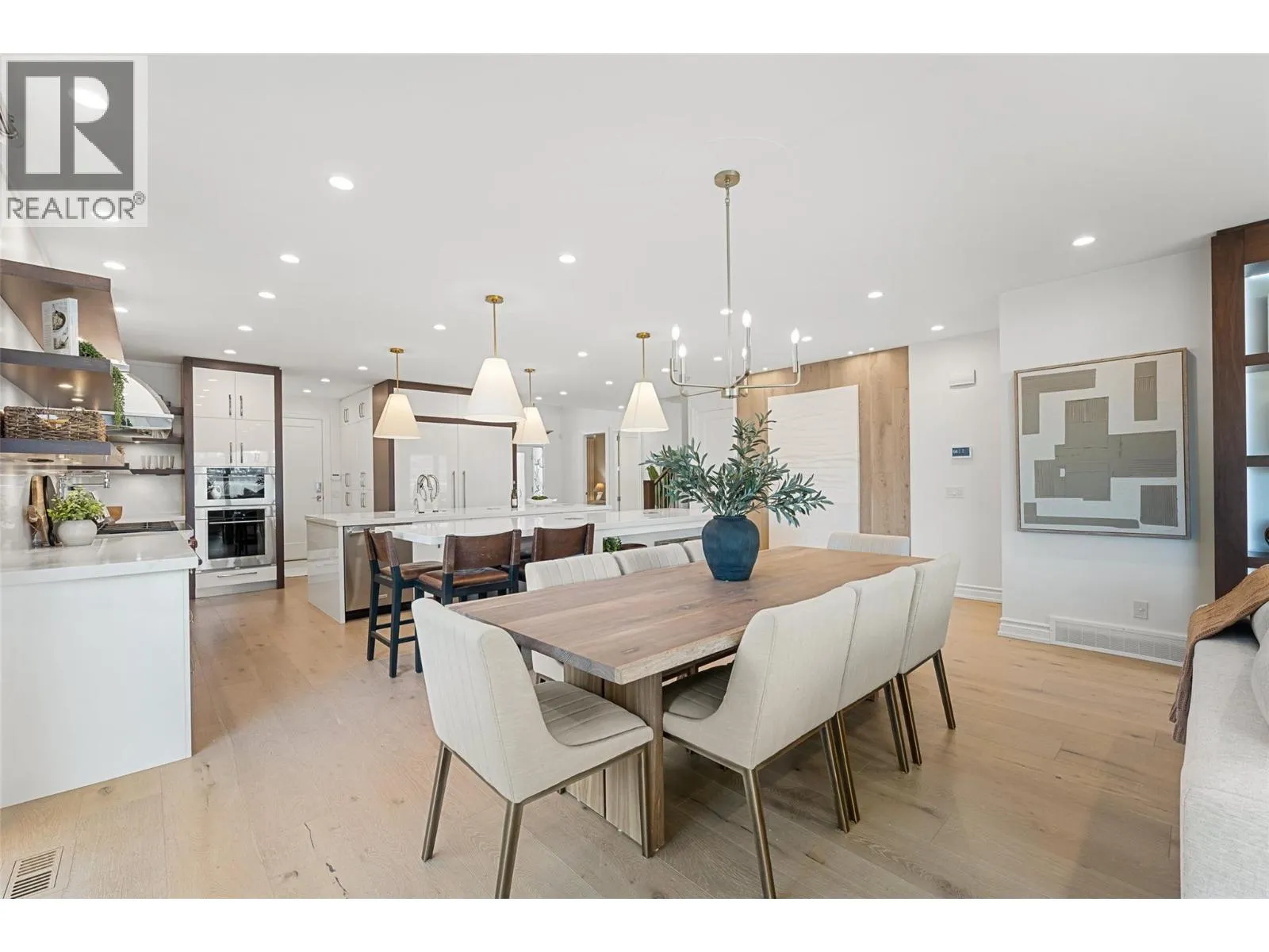 2368 Abbott Street Unit# 9