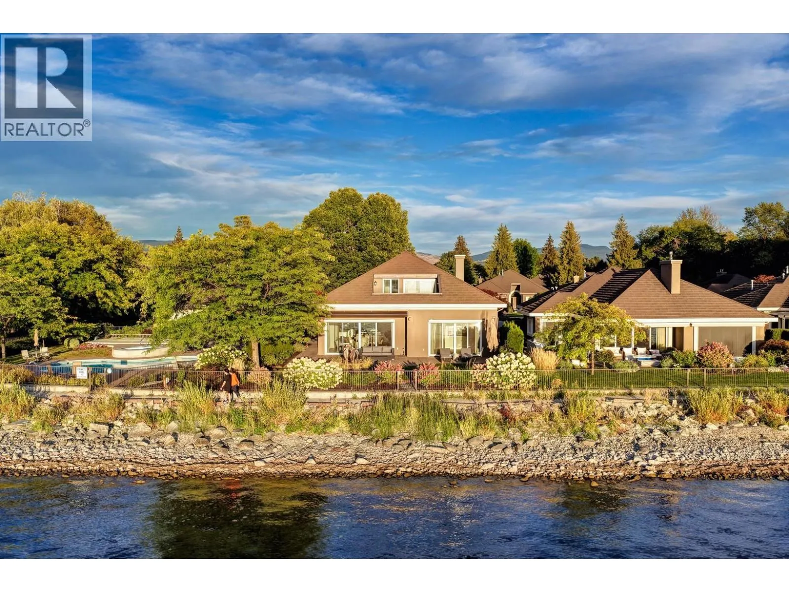 2368 Abbott Street Unit# 9