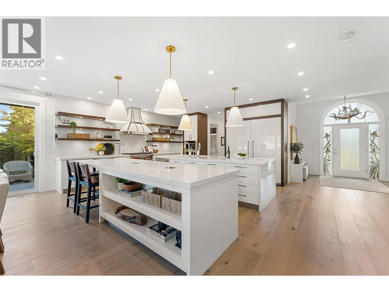 2368 Abbott Street Unit# 9