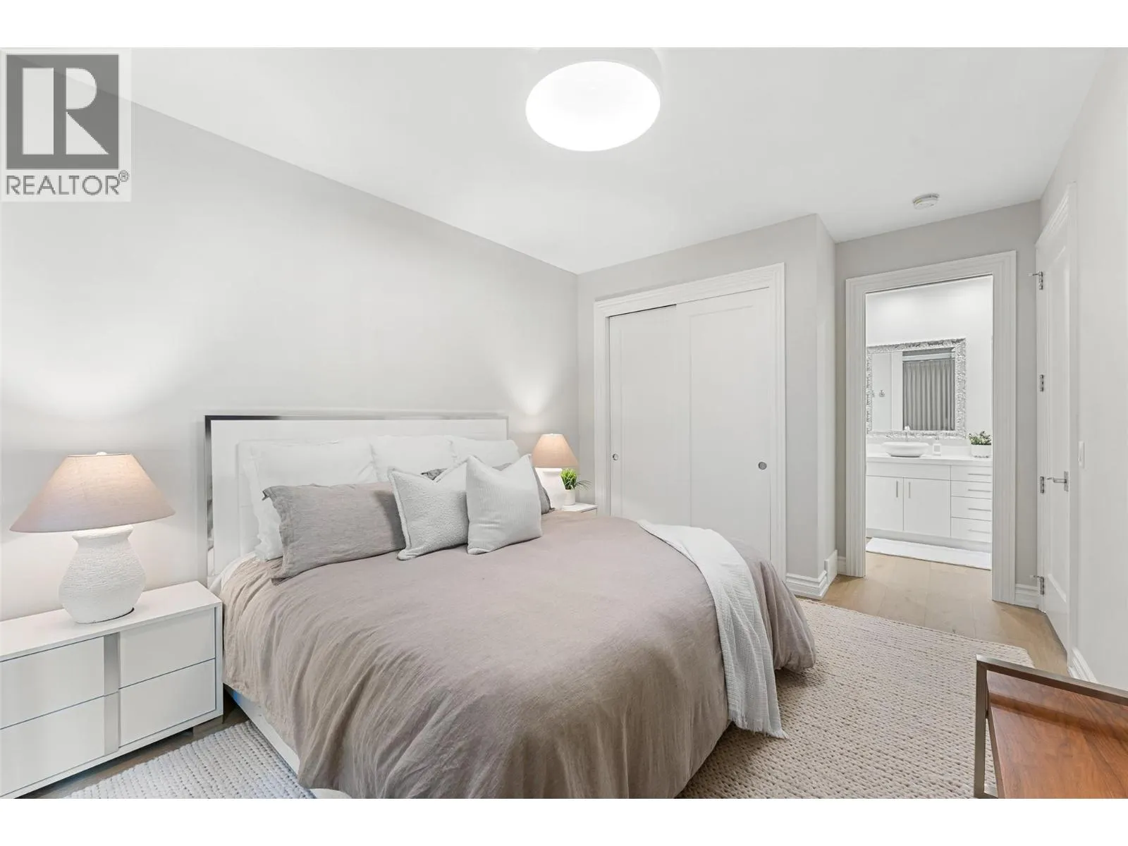 2368 Abbott Street Unit# 9