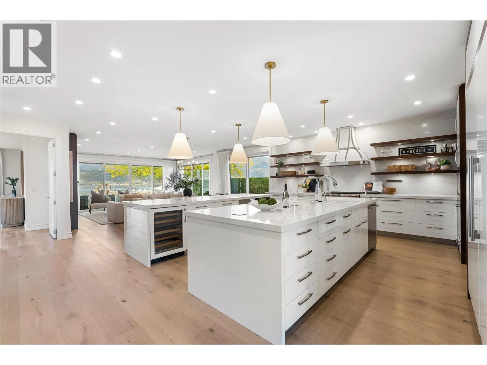 2368 Abbott Street Unit# 9