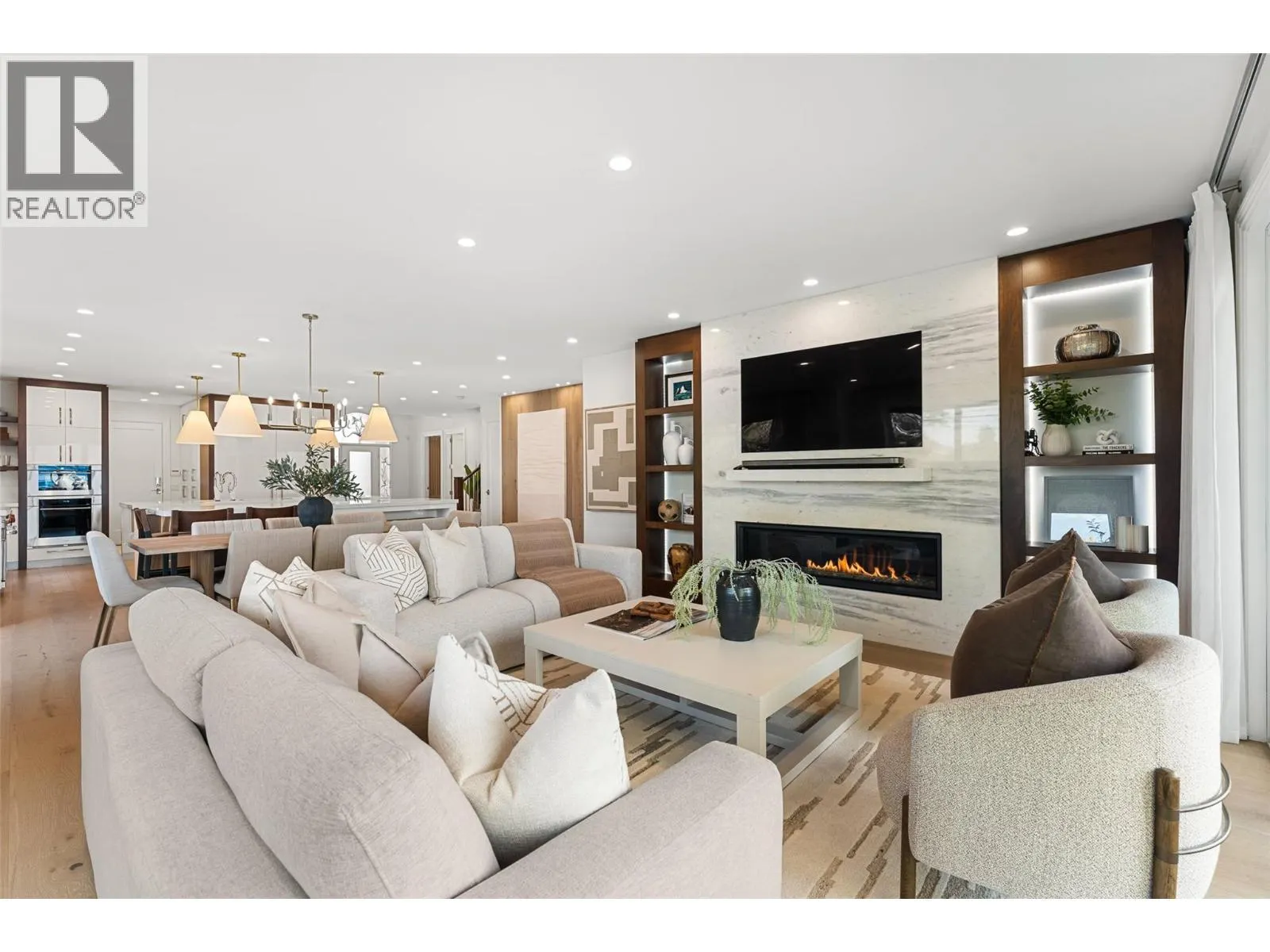 2368 Abbott Street Unit# 9