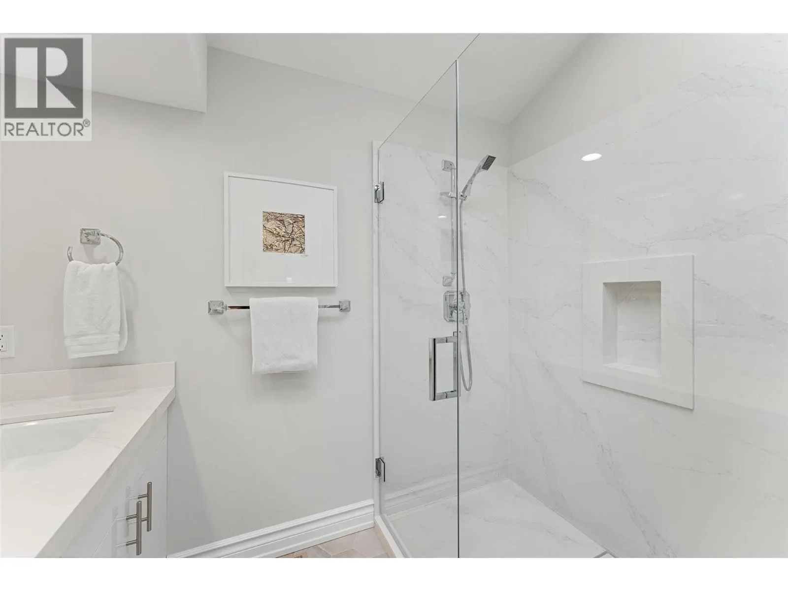 2368 Abbott Street Unit# 9