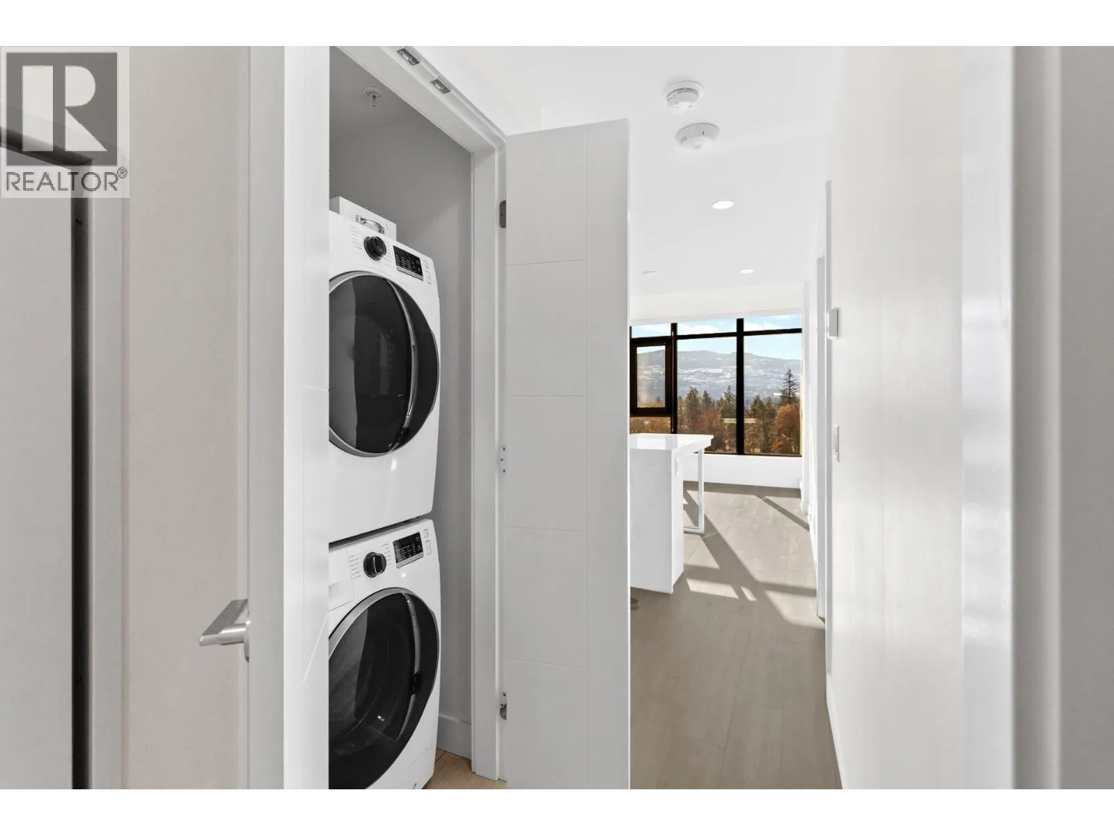 3699 Capozzi Road Unit# 607