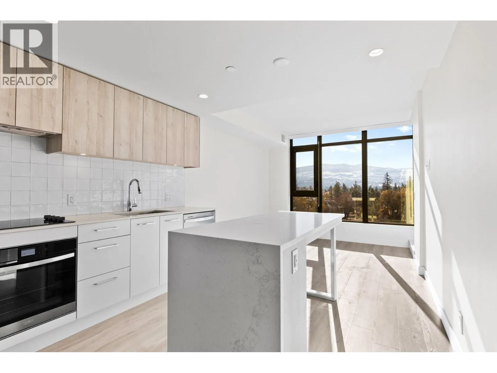 3699 Capozzi Road Unit# 607