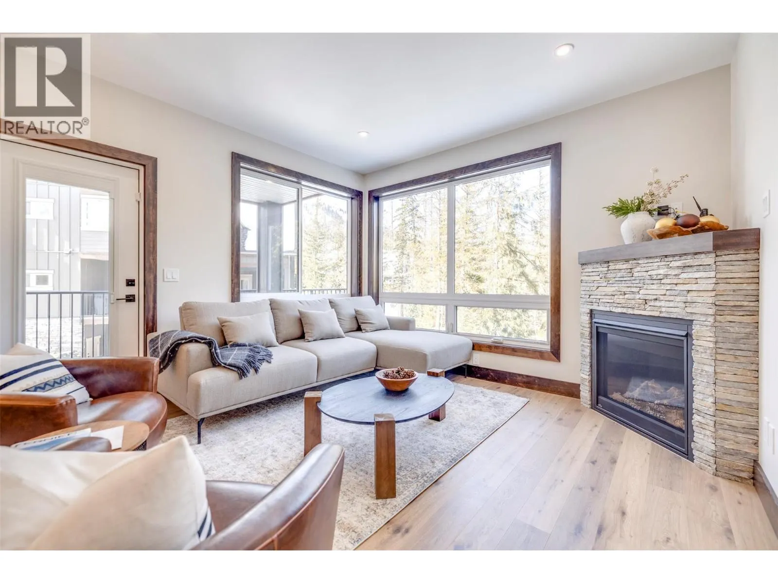 4576 Timberline Crescent Unit# 38