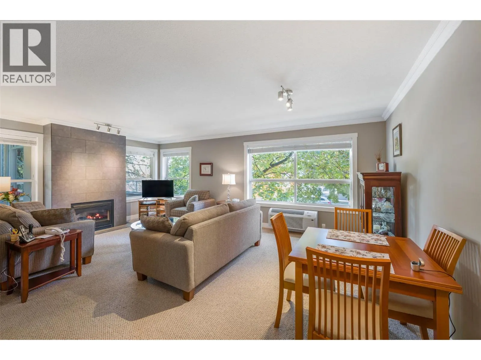 933 Harvey Avenue Unit# 106