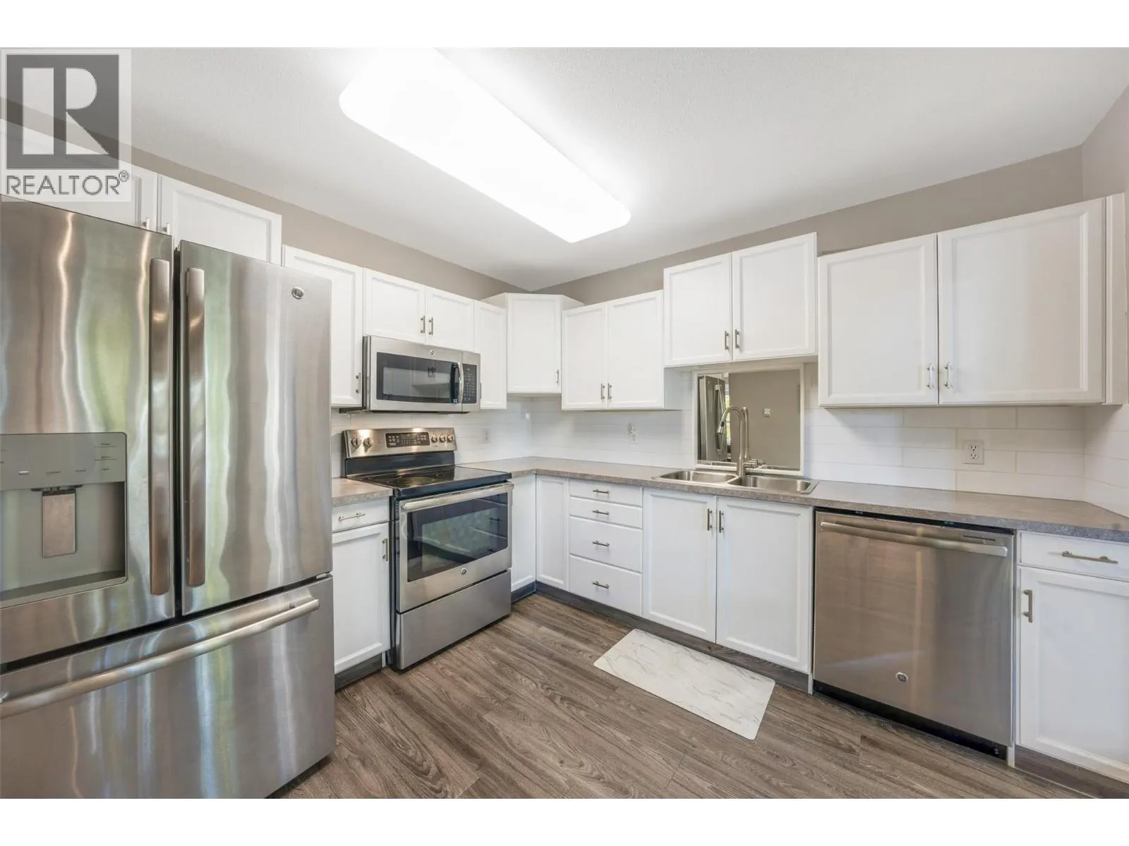 933 Harvey Avenue Unit# 106