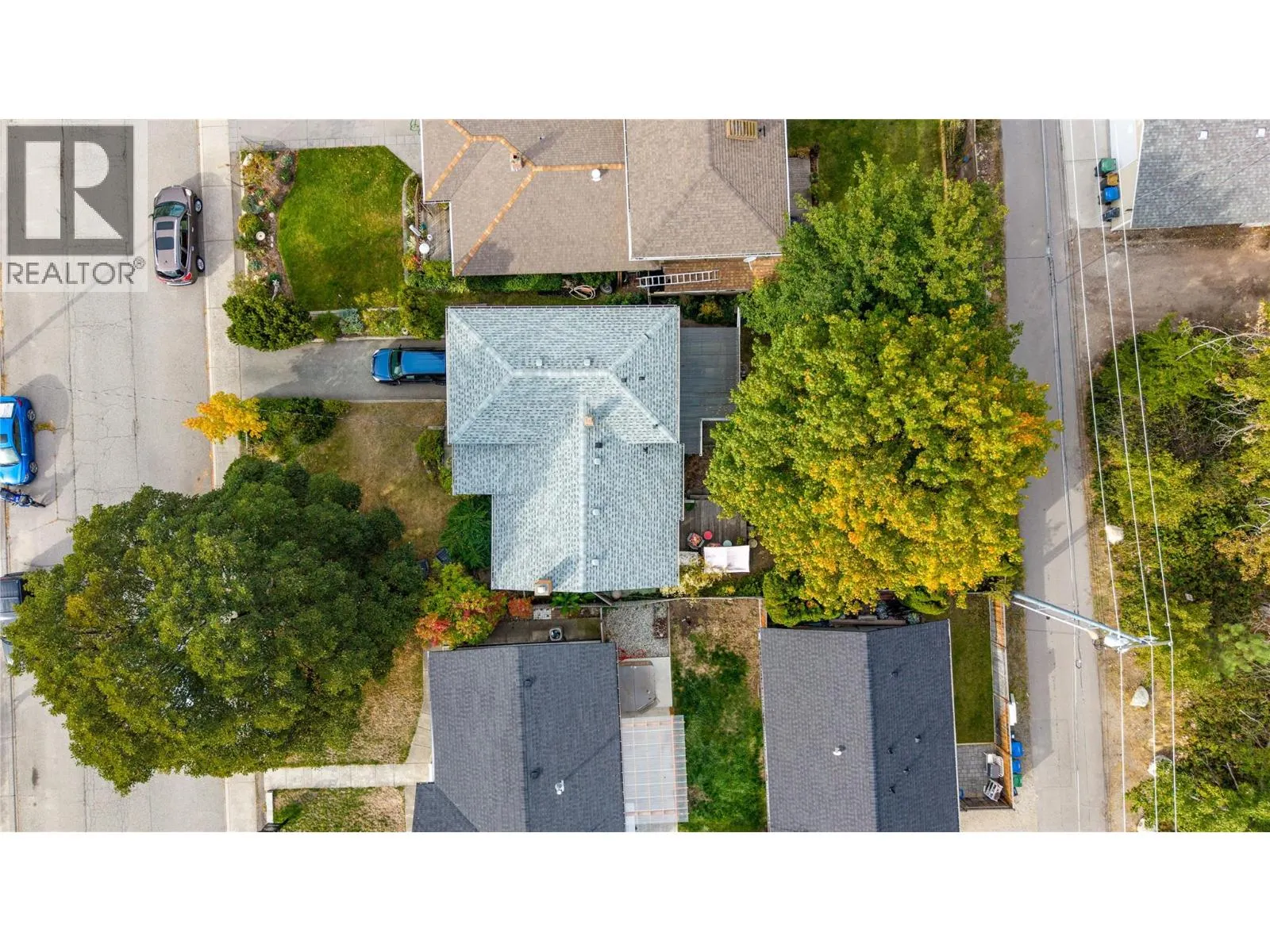 956 Kilwinning Street