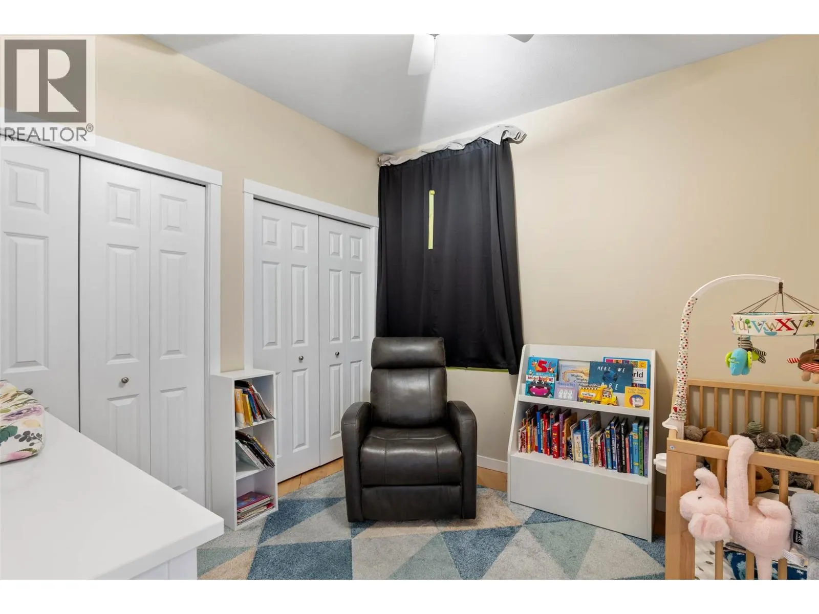 445 DALGLEISH Drive Unit# 10