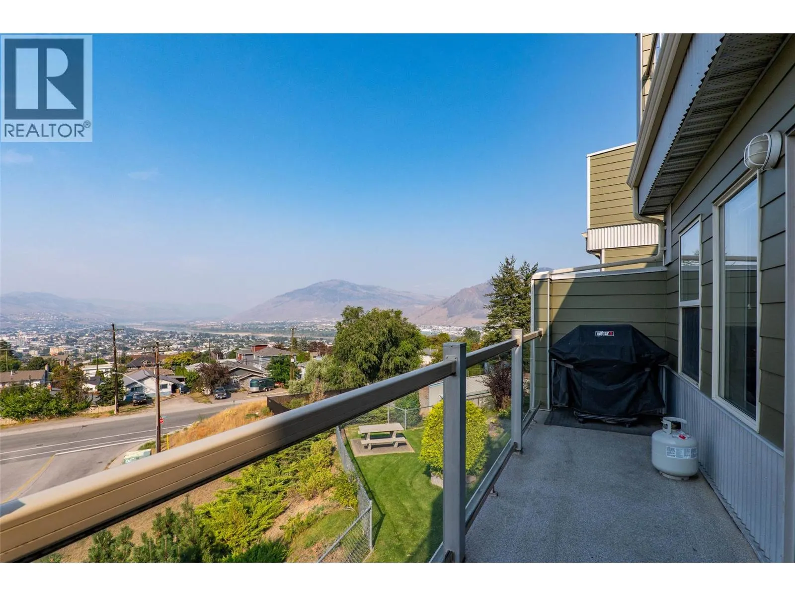 445 DALGLEISH Drive Unit# 10