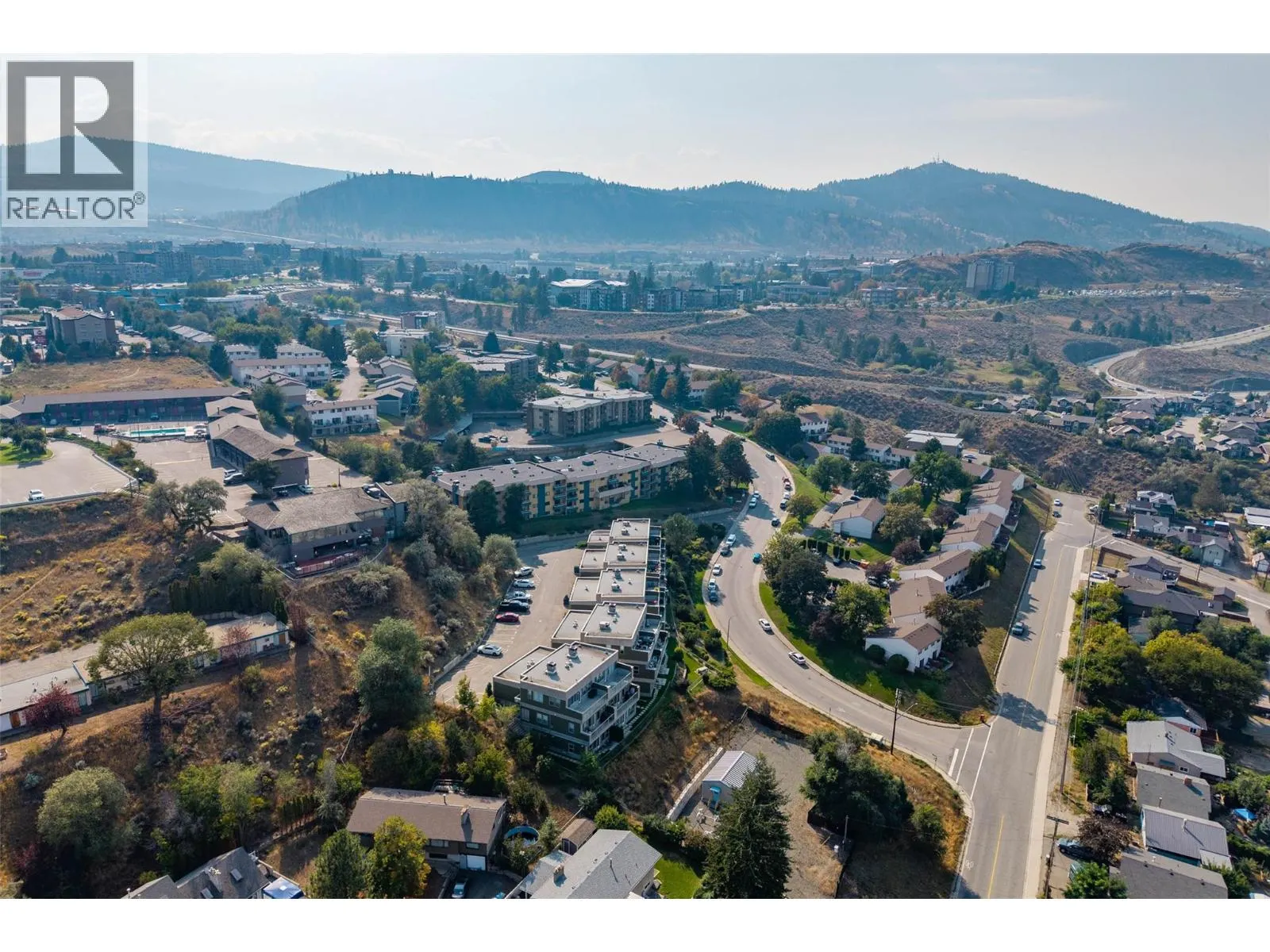 445 DALGLEISH Drive Unit# 10