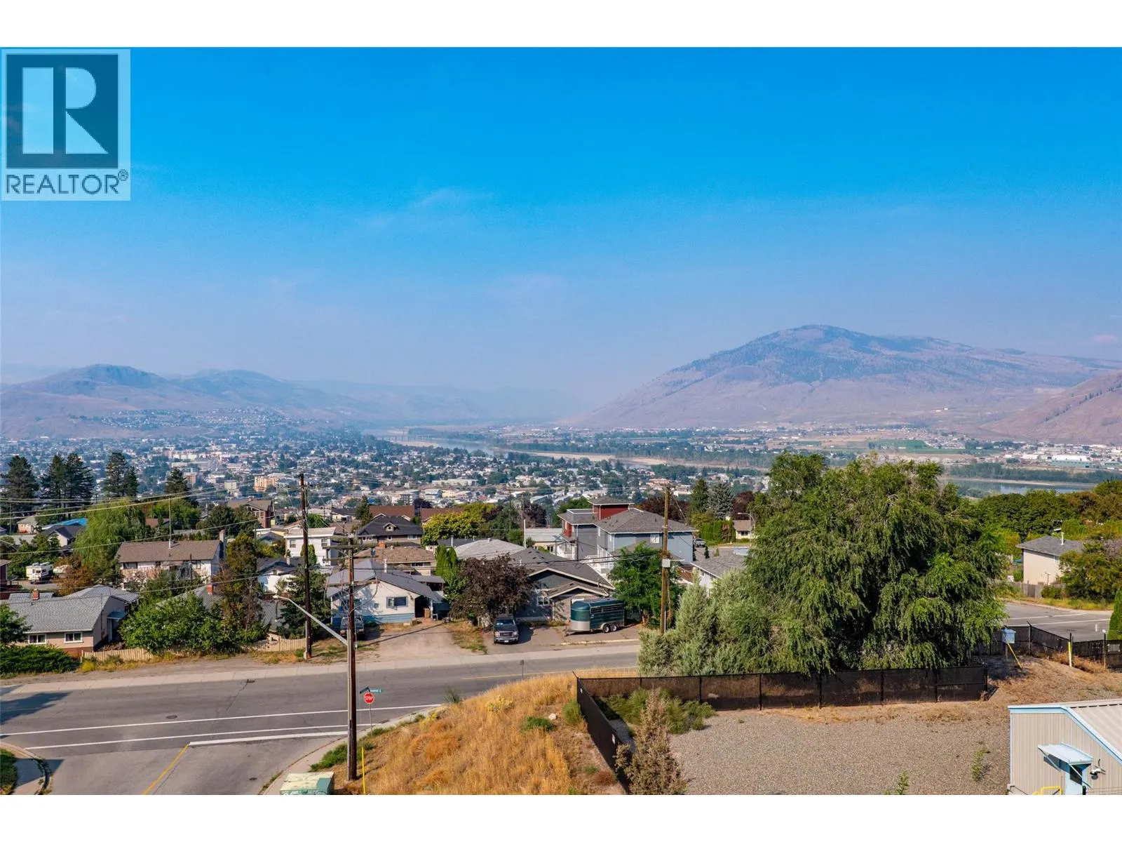 445 DALGLEISH Drive Unit# 10