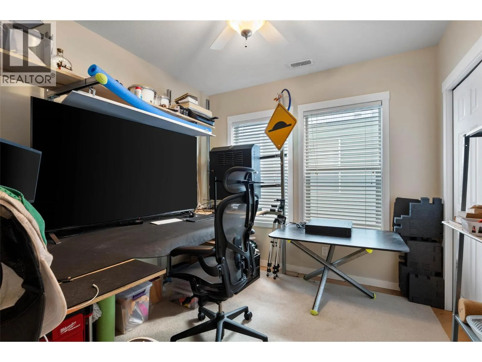 445 DALGLEISH Drive Unit# 10