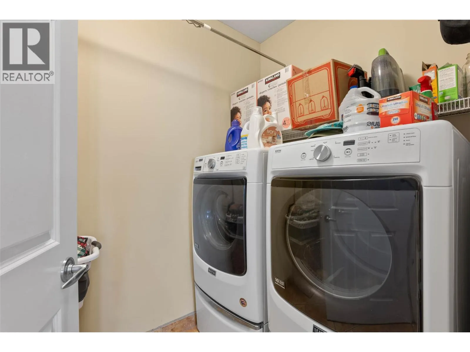 445 DALGLEISH Drive Unit# 10