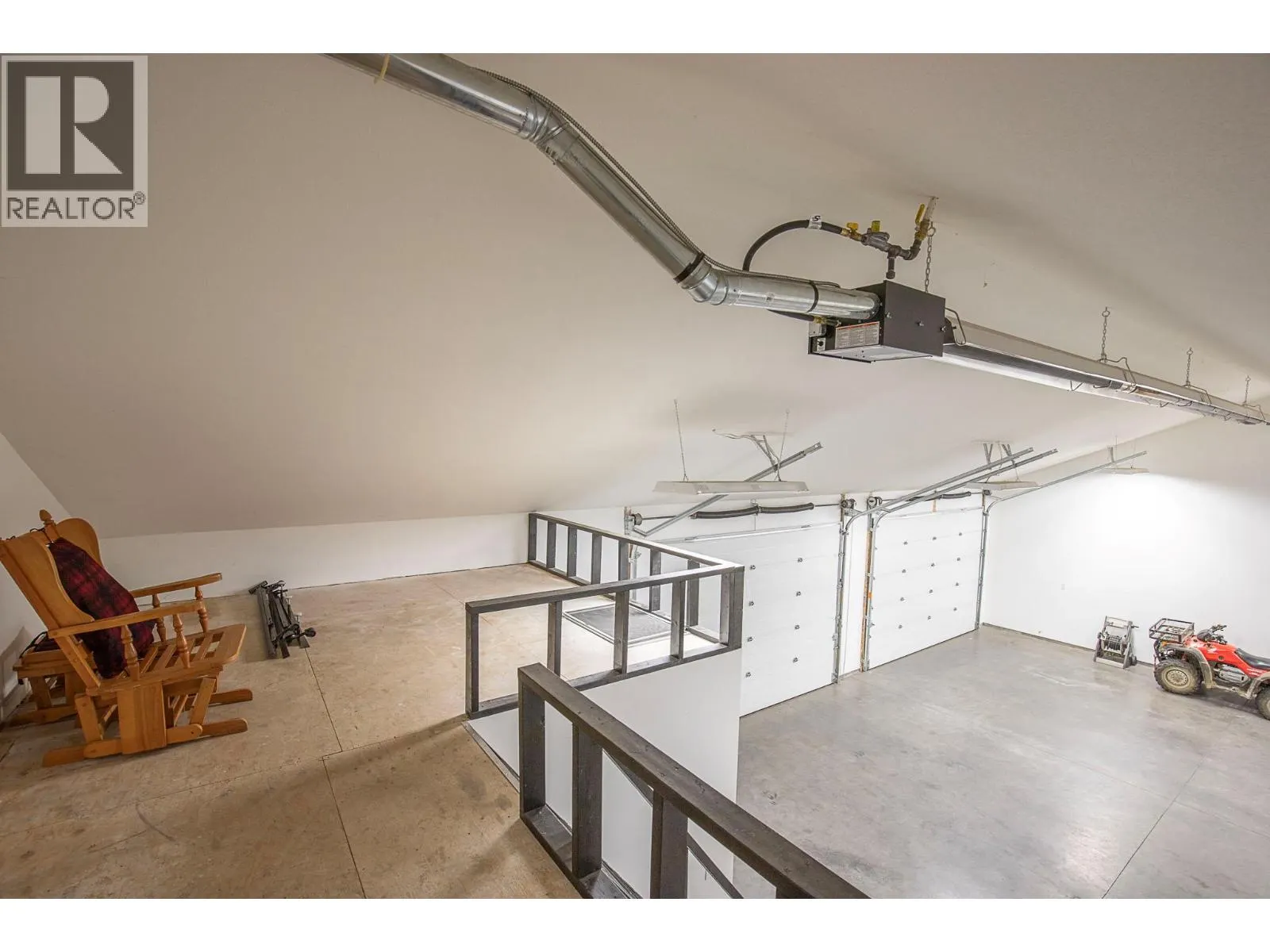 5575 Highway 6 Highway