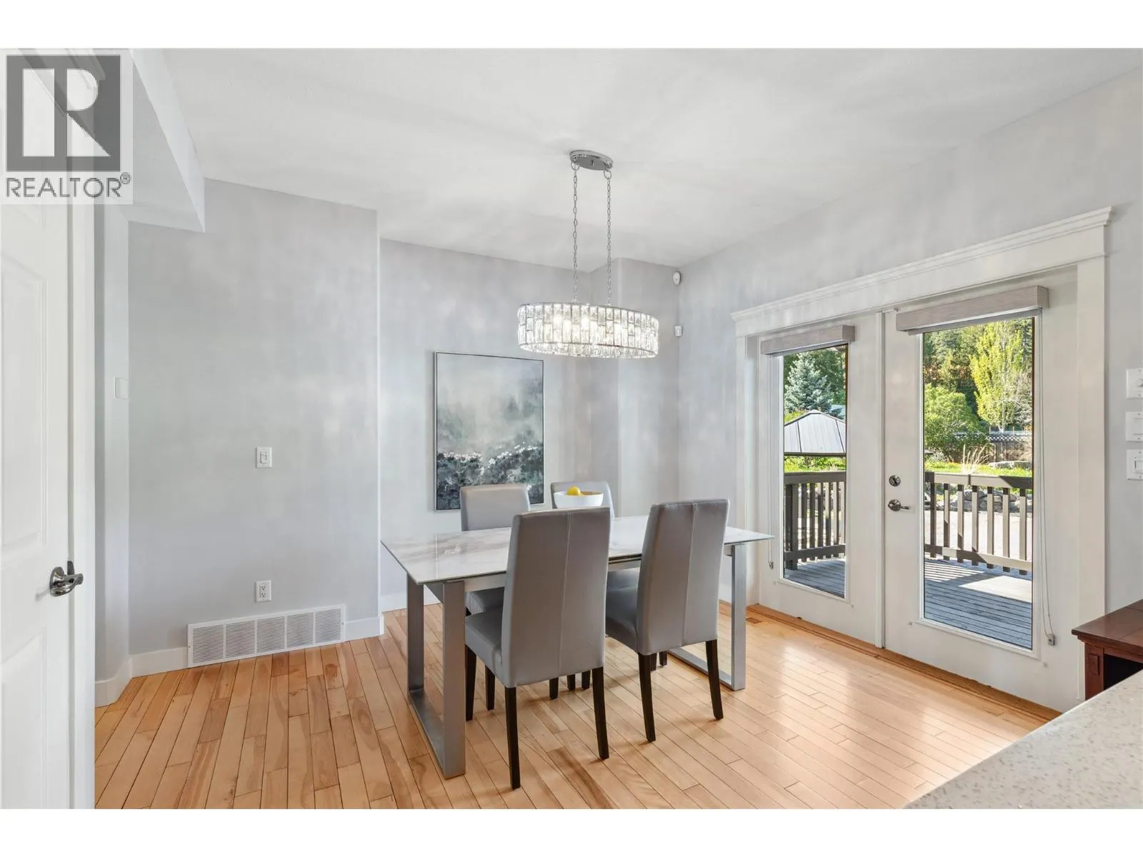 5575 Highway 6 Highway