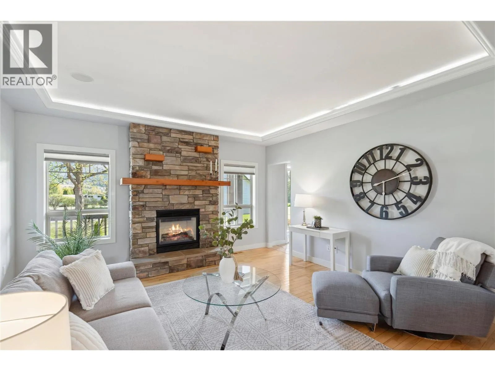 5575 Highway 6 Highway