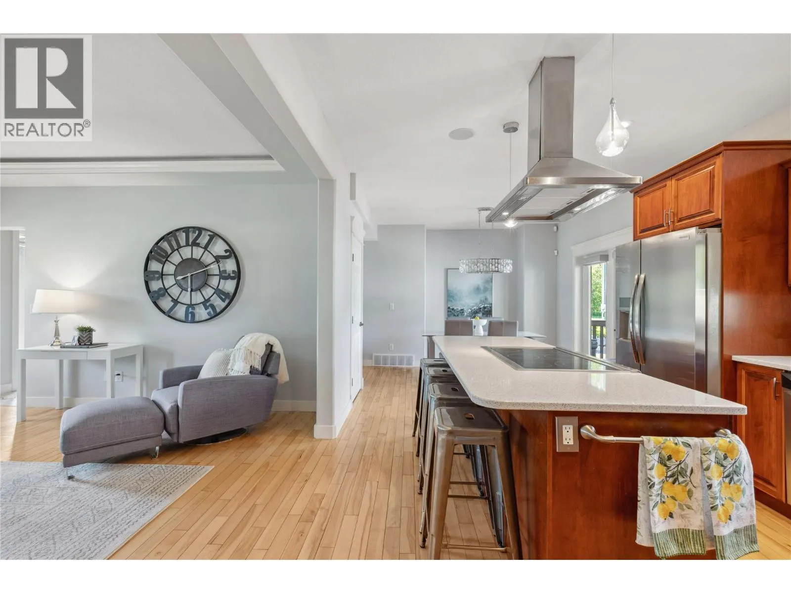 5575 Highway 6 Highway