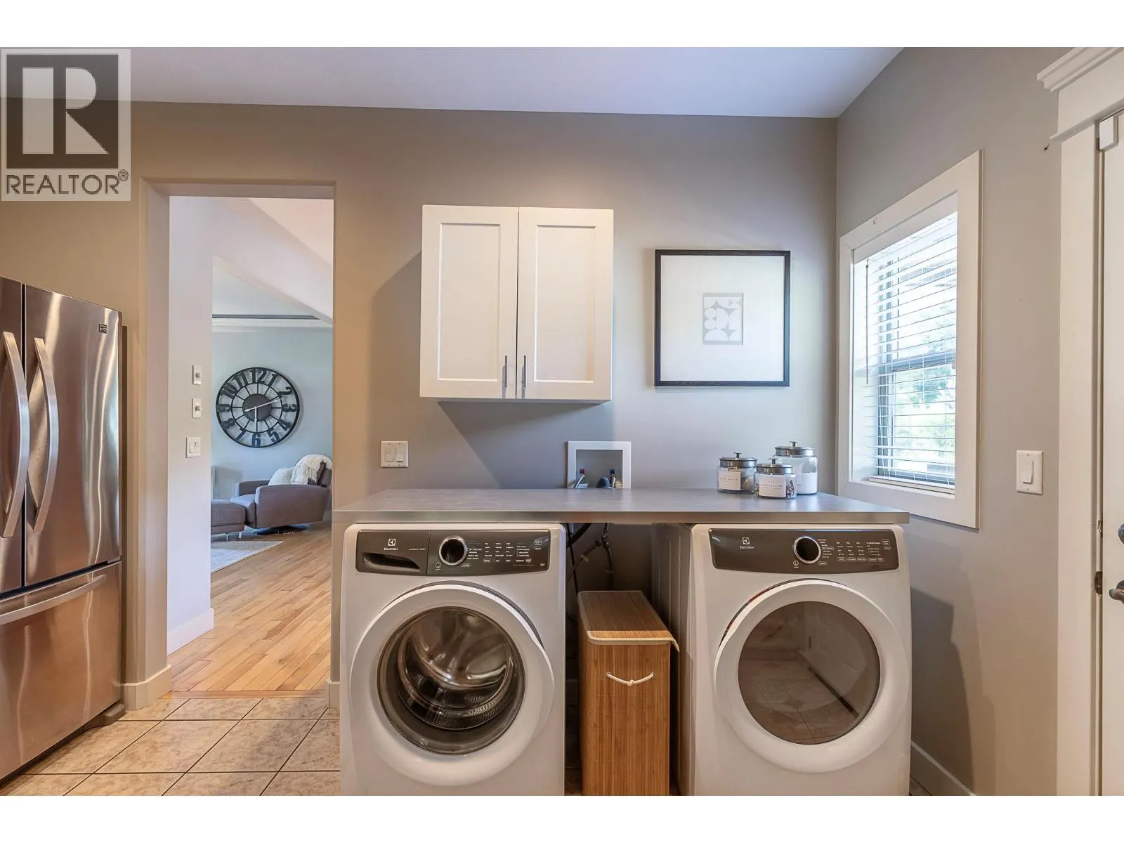 5575 Highway 6 Highway