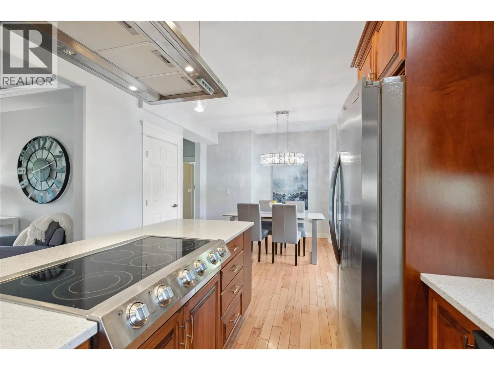 5575 Highway 6 Highway