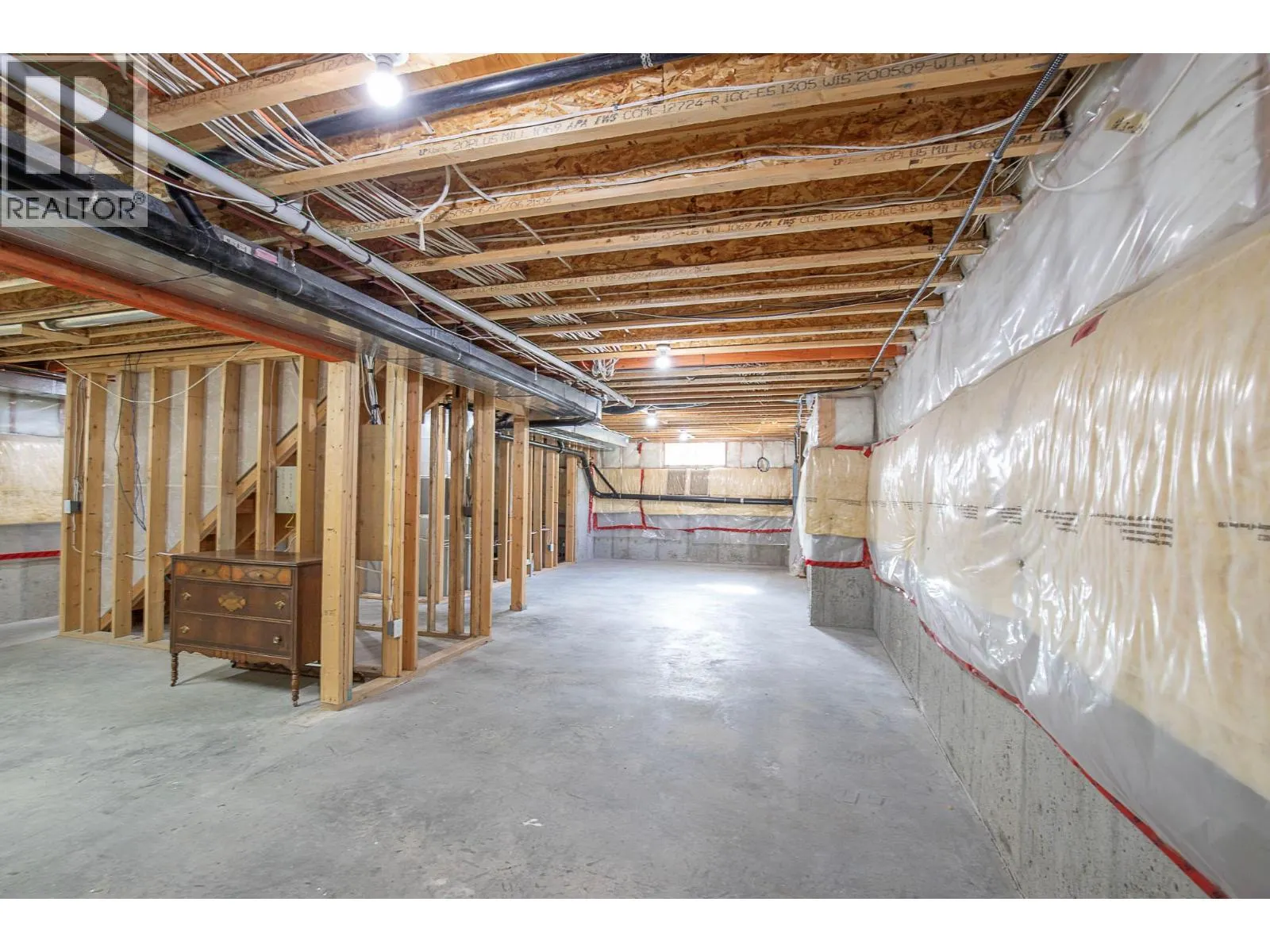 5575 Highway 6 Highway