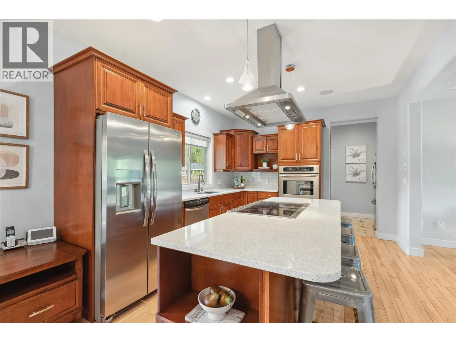 5575 Highway 6 Highway