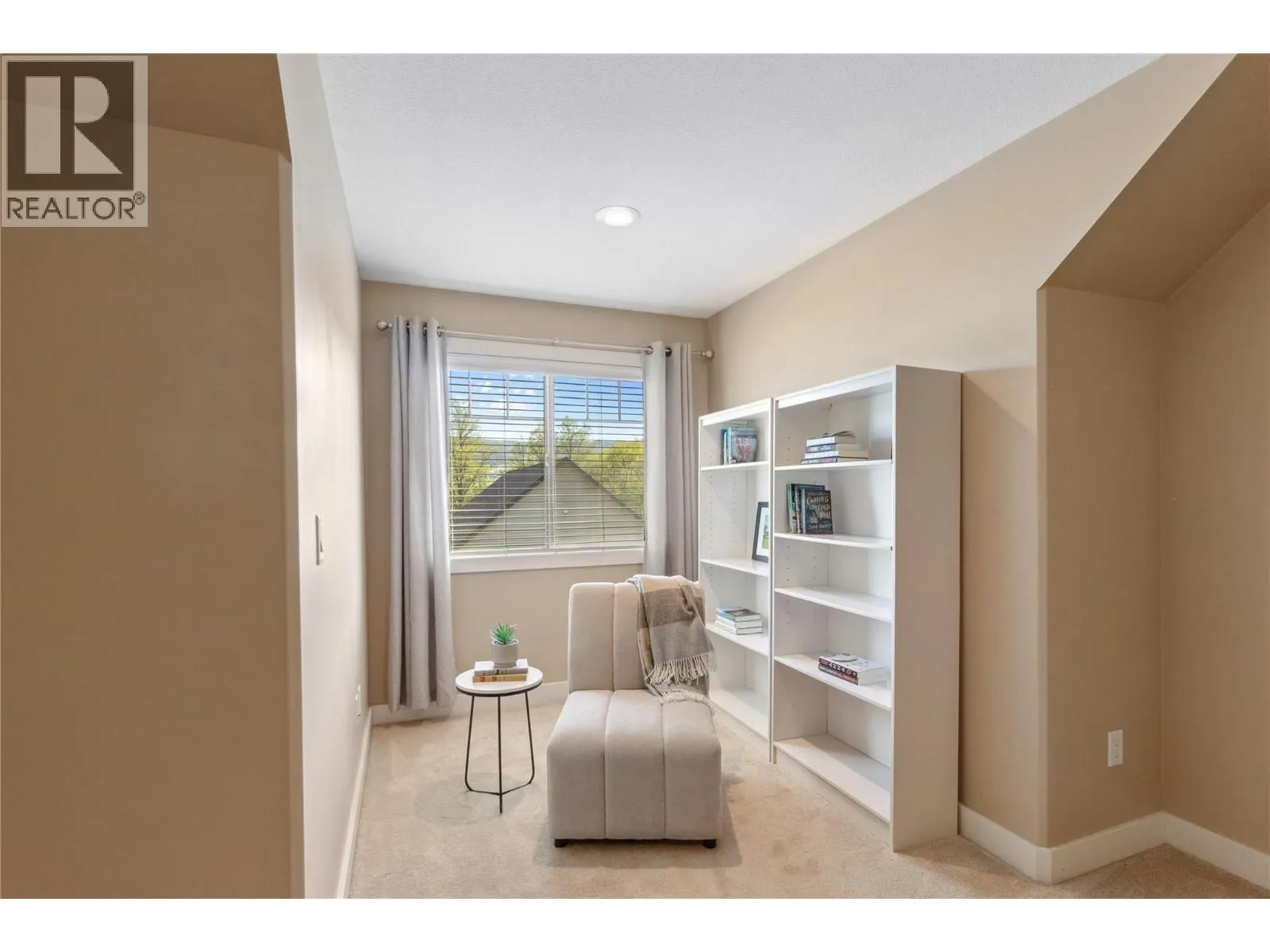 5575 Highway 6 Highway