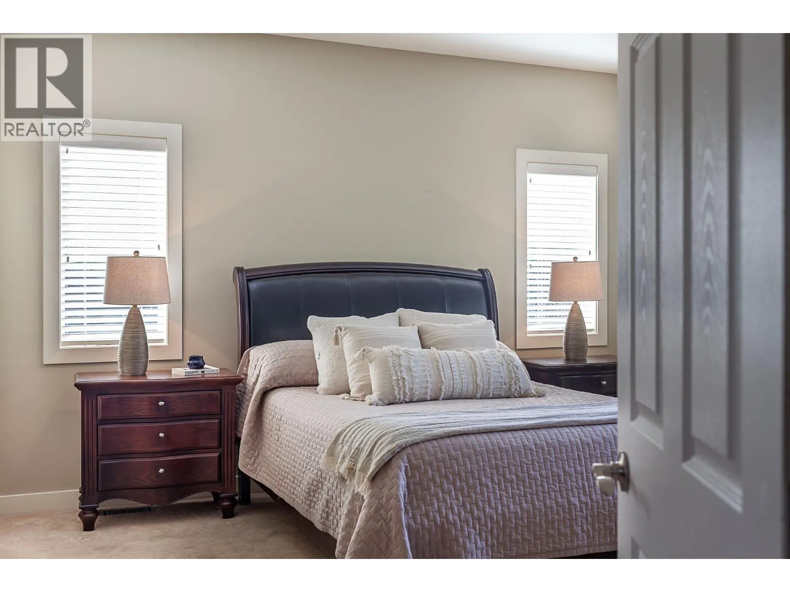 5575 Highway 6 Highway