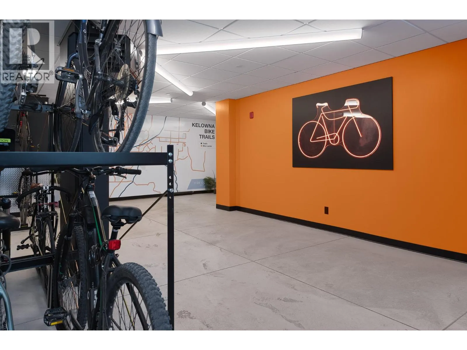 1274 Devonshire Avenue Unit# 306