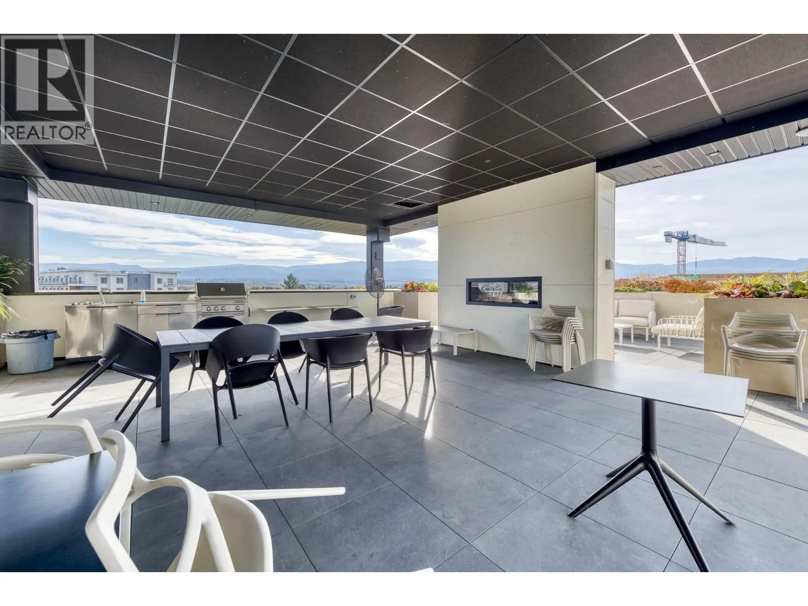 1274 Devonshire Avenue Unit# 306