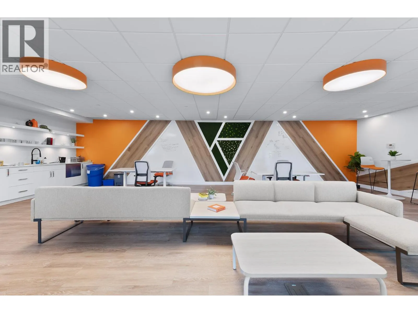 1274 Devonshire Avenue Unit# 306