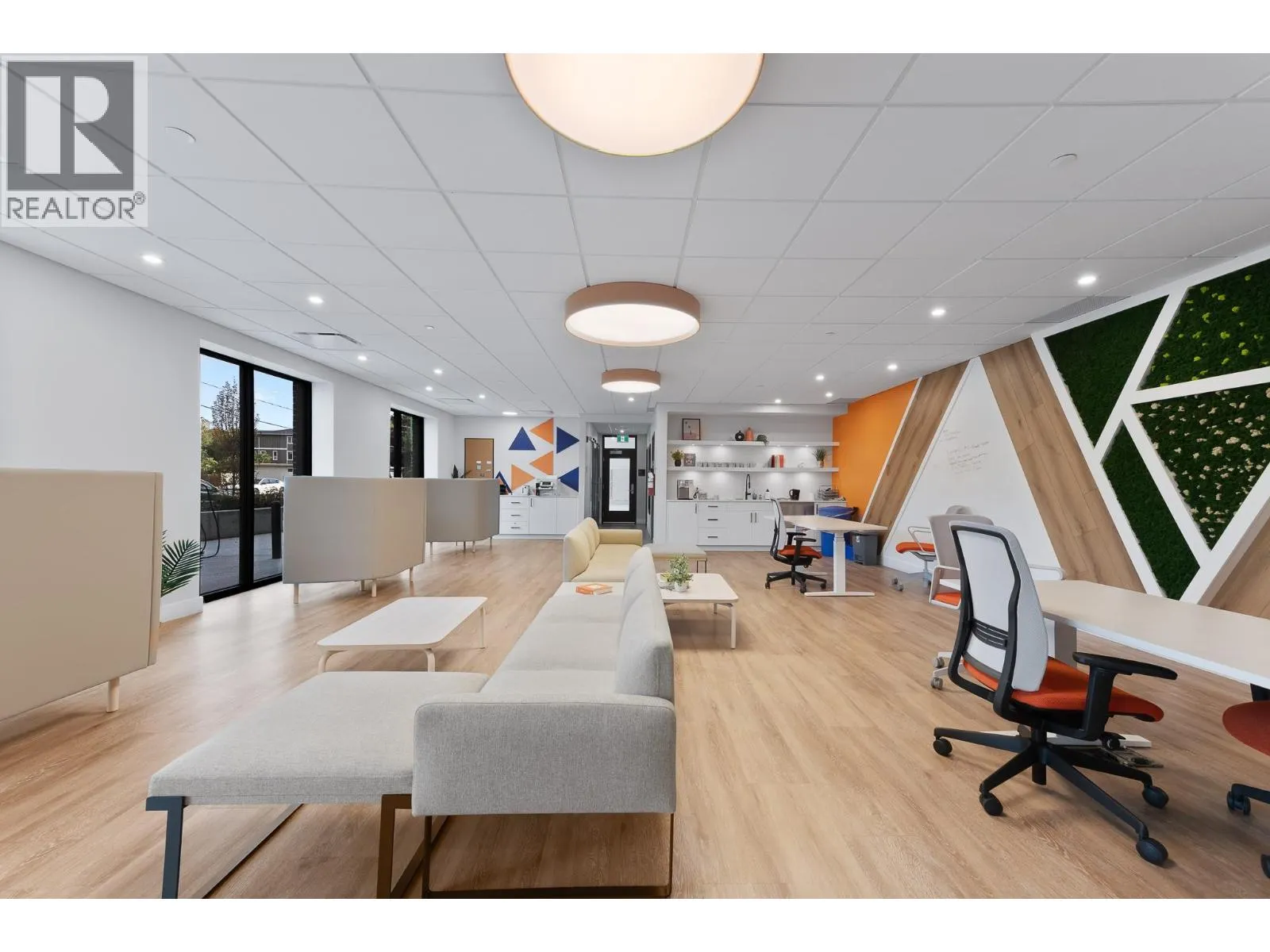 1274 Devonshire Avenue Unit# 306