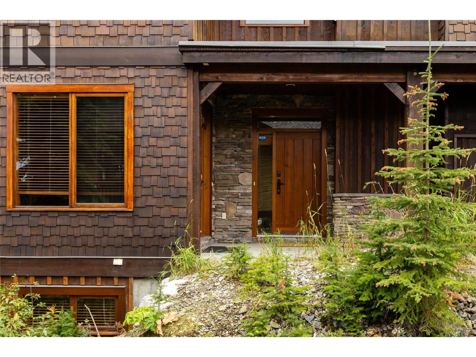 5925 Snow Pines Road Unit# 1