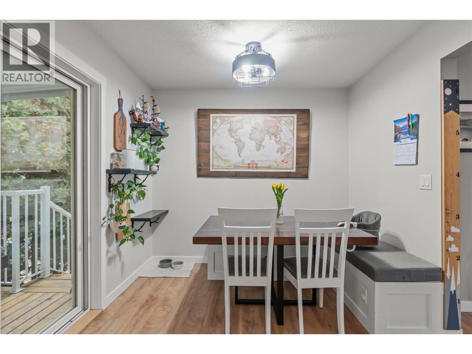 5628 South Vernon Drive