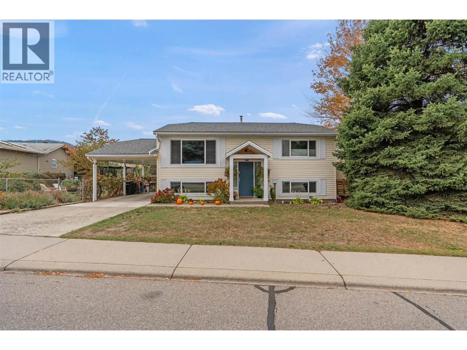 5628 South Vernon Drive