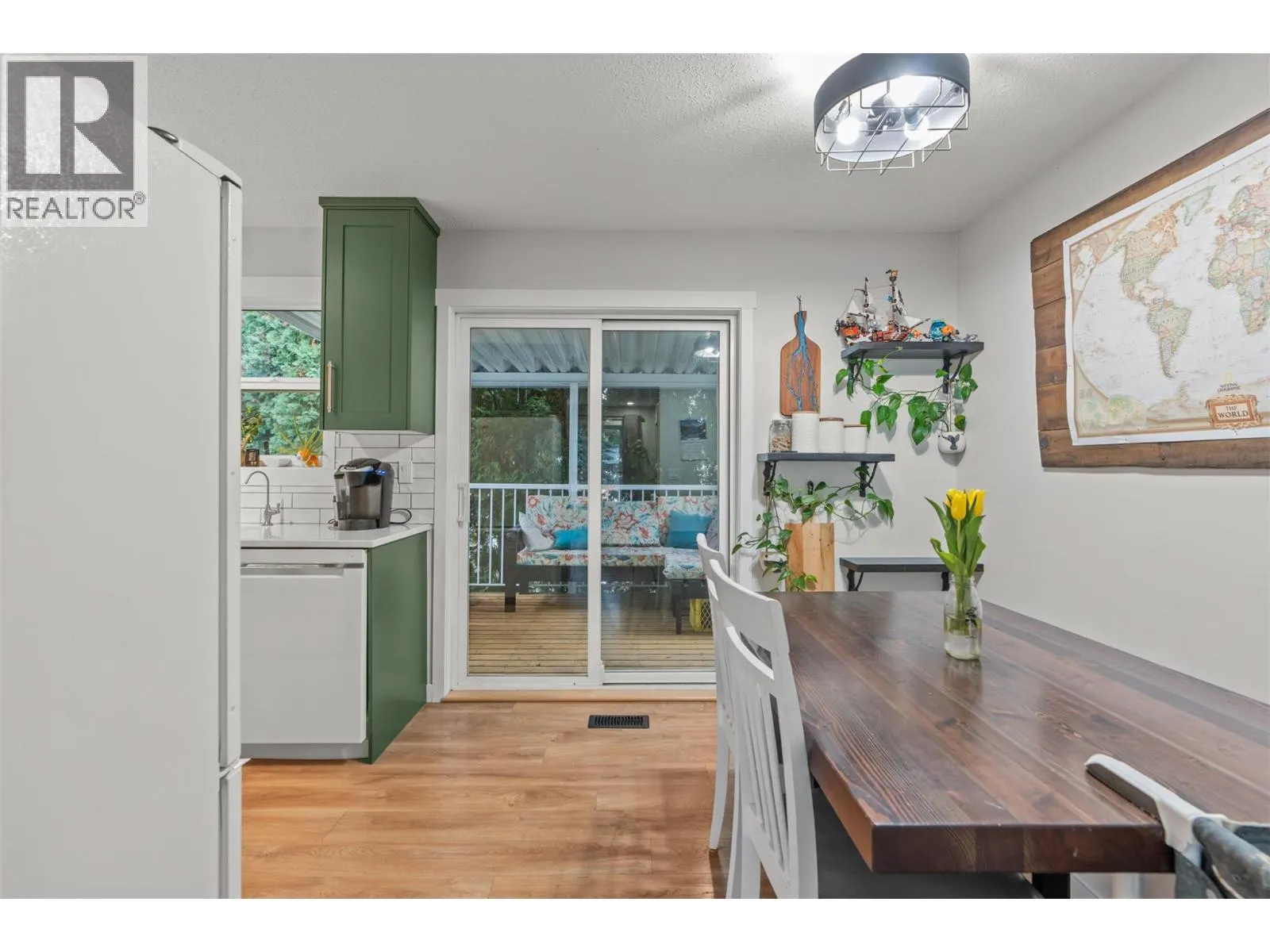 5628 South Vernon Drive