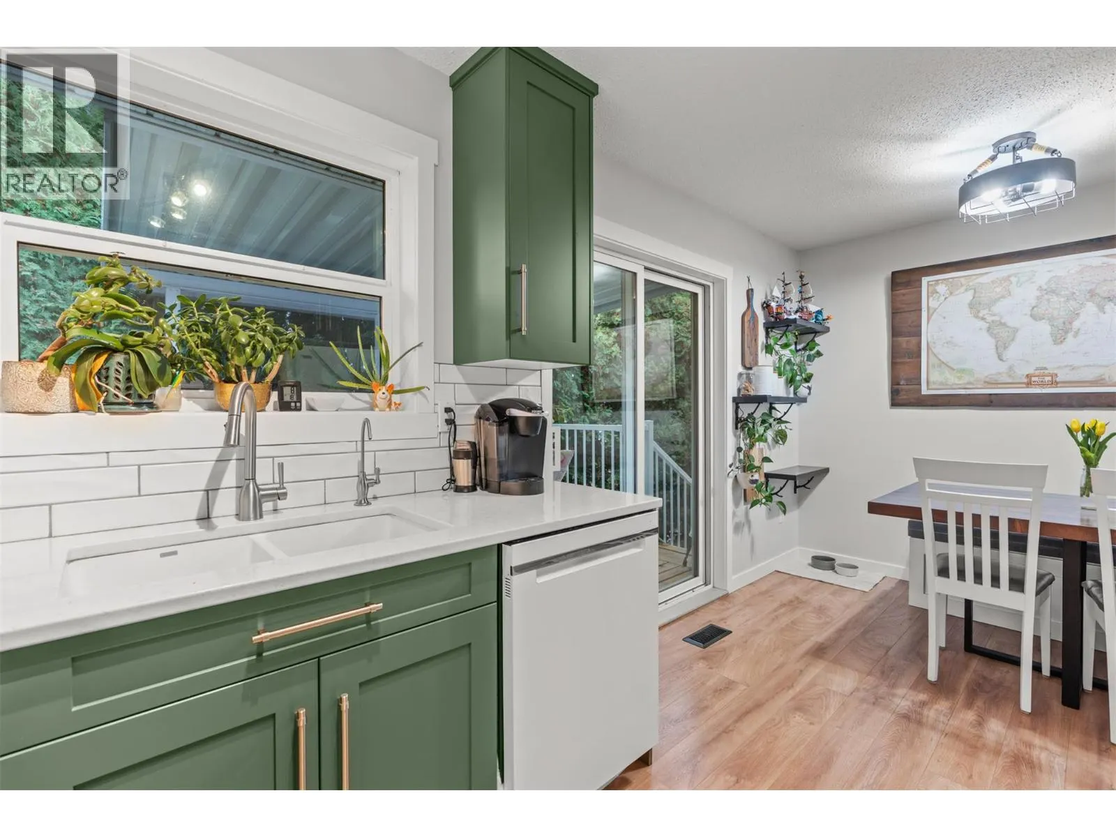 5628 South Vernon Drive