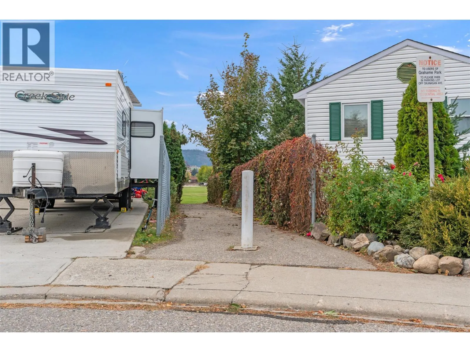 5628 South Vernon Drive