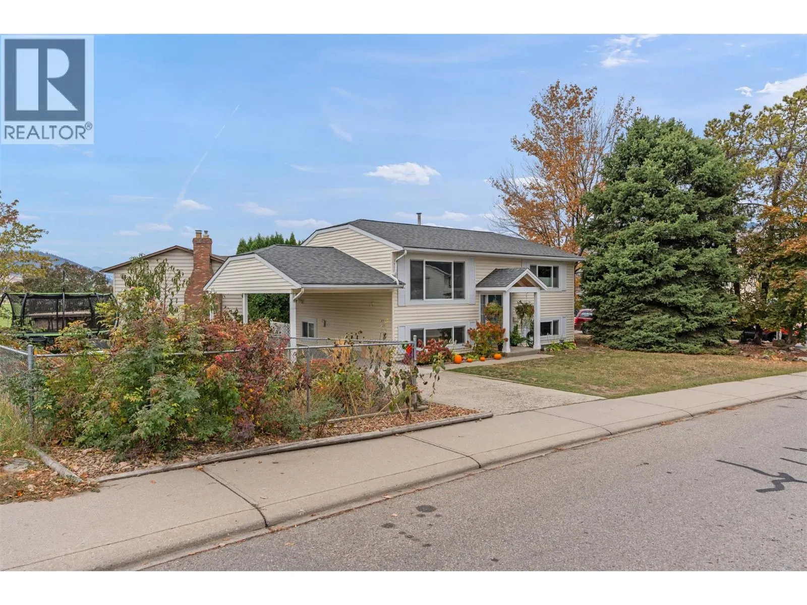 5628 South Vernon Drive