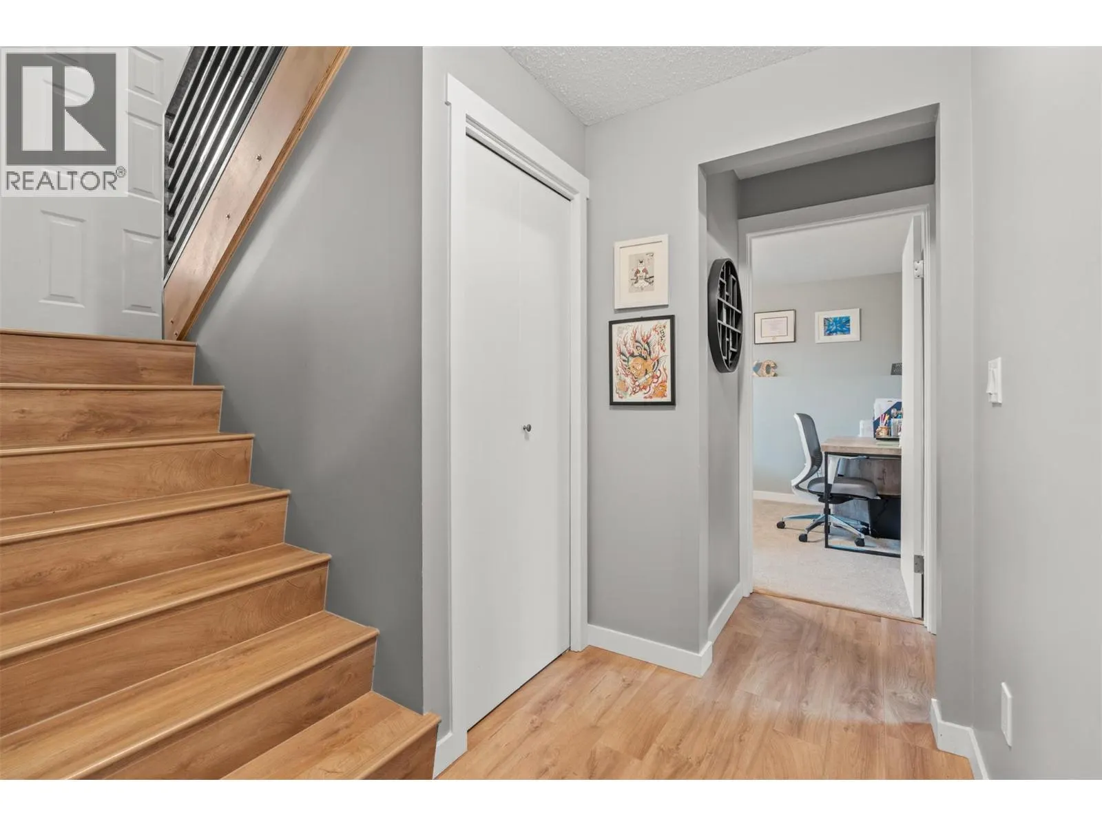 5628 South Vernon Drive