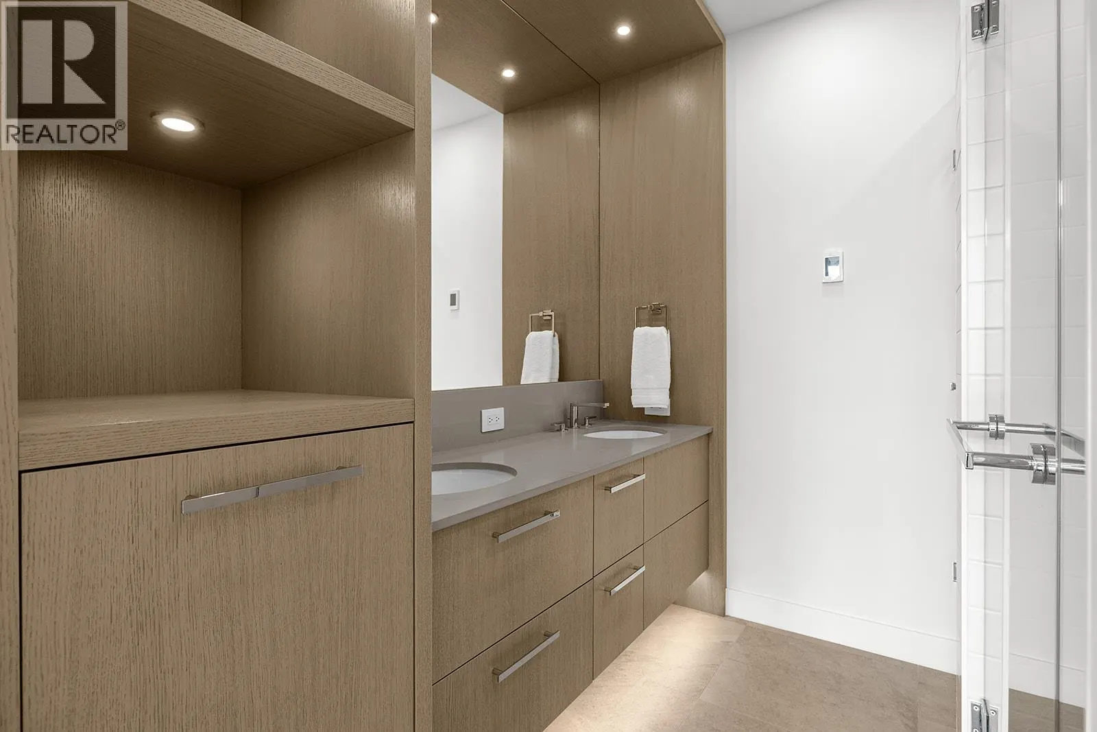 3409 Lakeshore Road Unit# 509