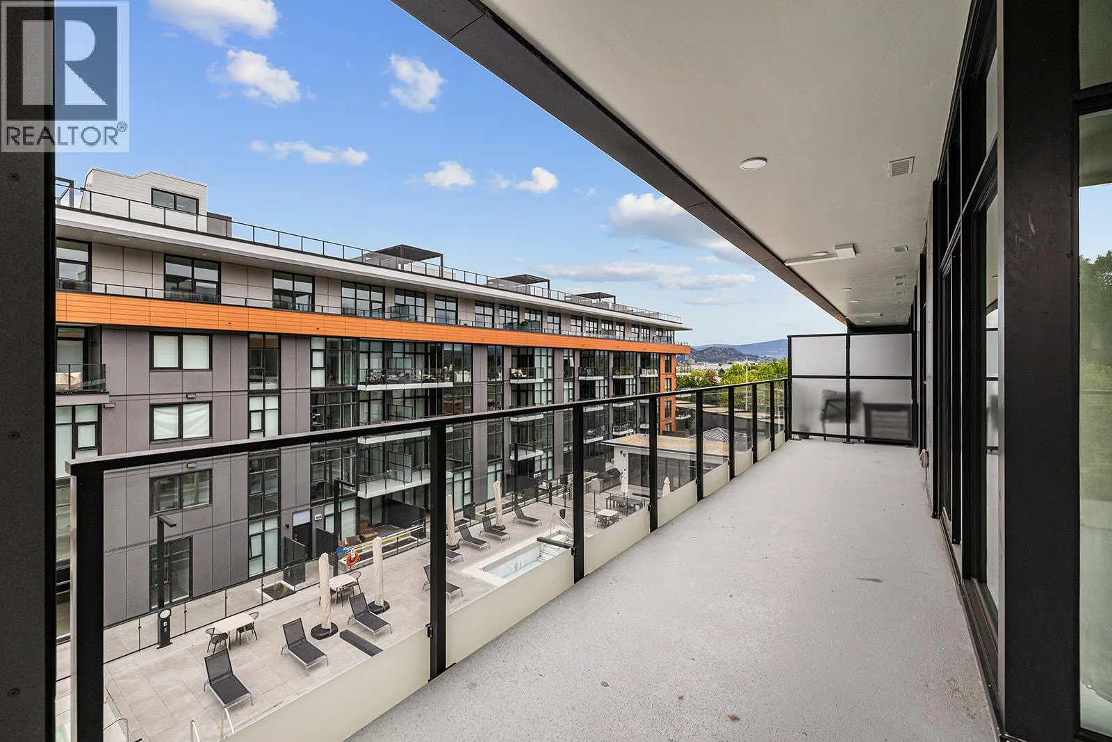 3409 Lakeshore Road Unit# 509