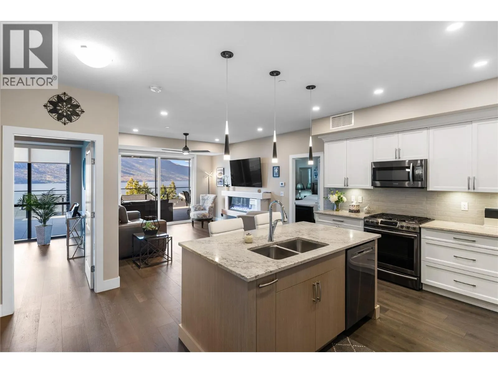 3475 Granite Close Unit# 104